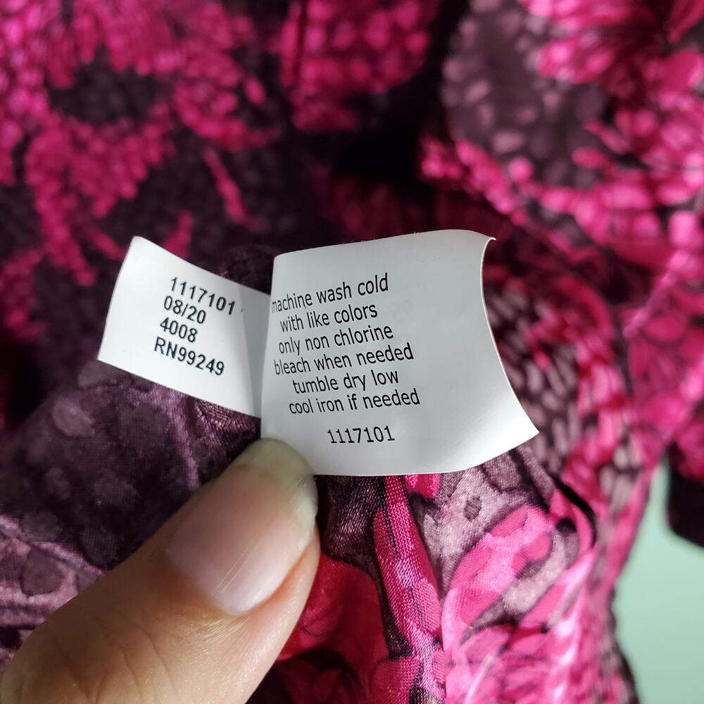 Lane Bryant Women's Burgundy Red Floral Satin Ruffle Sleeve Blouse Size 26/28 - Picture 6 of 6